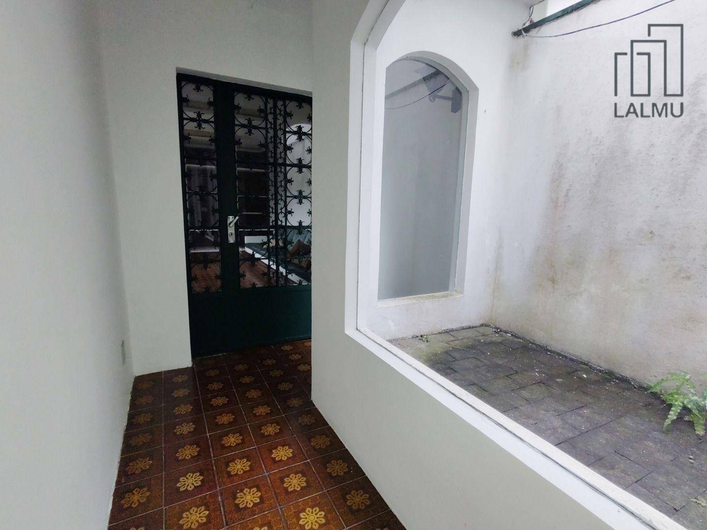 Sobrado para alugar com 3 quartos, 300m² - Foto 39