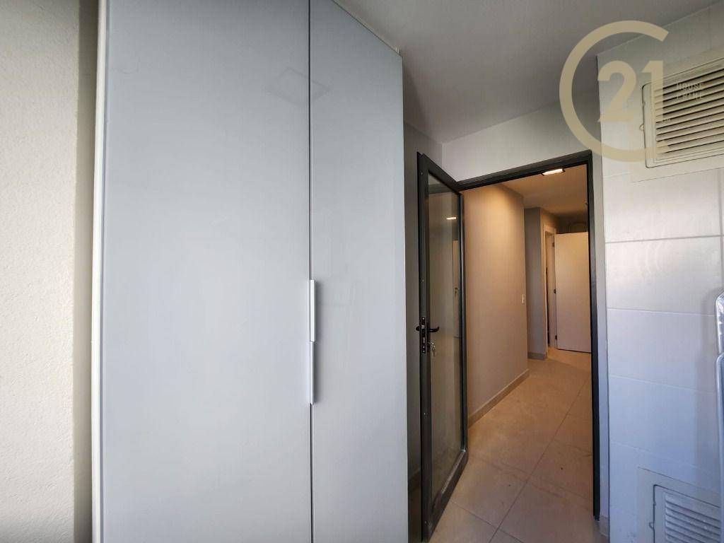 Apartamento à venda com 3 quartos, 162m² - Foto 19