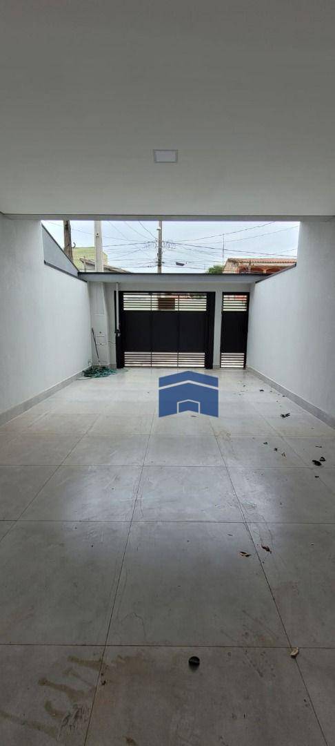 Sobrado à venda com 3 quartos, 206m² - Foto 4