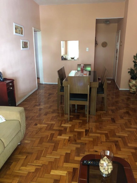 Apartamento à venda com 2 quartos, 63m² - Foto 3