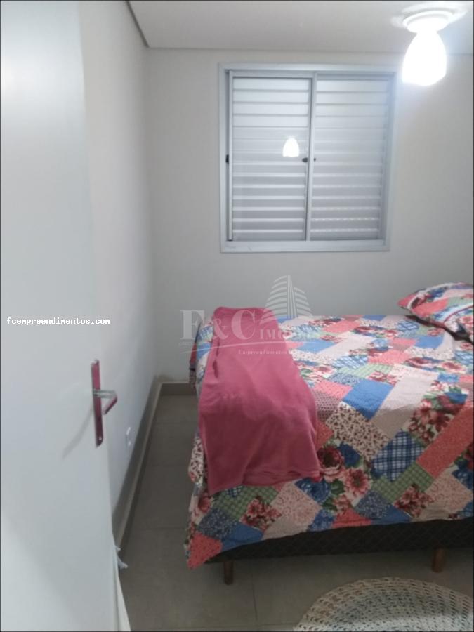 Apartamento à venda com 2 quartos, 45m² - Foto 16