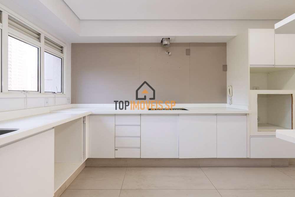 Apartamento à venda com 3 quartos, 236m² - Foto 14