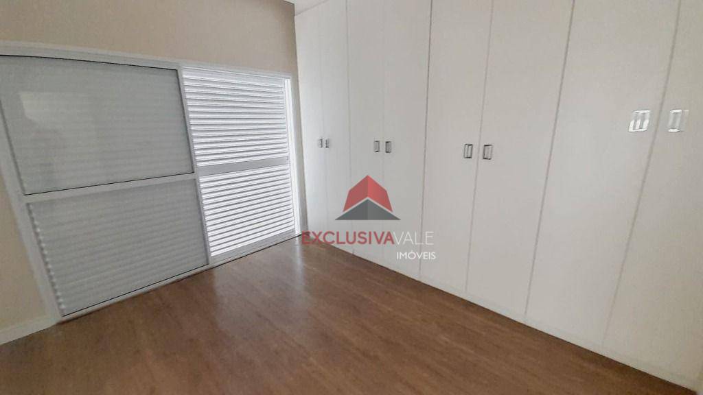 Casa de Condomínio à venda com 4 quartos, 351m² - Foto 27