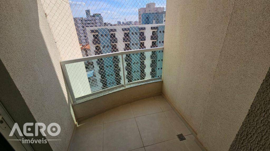 Apartamento para alugar com 2 quartos, 77m² - Foto 24