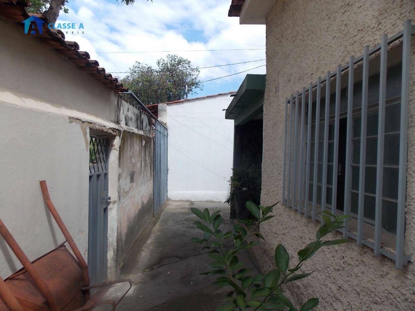 Casa à venda com 2 quartos, 100m² - Foto 29