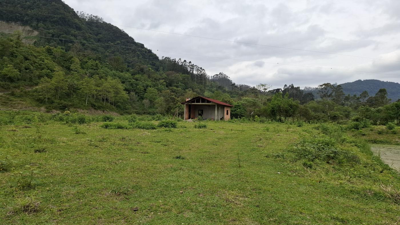 Fazenda à venda com 1 quarto, 10000m² - Foto 18