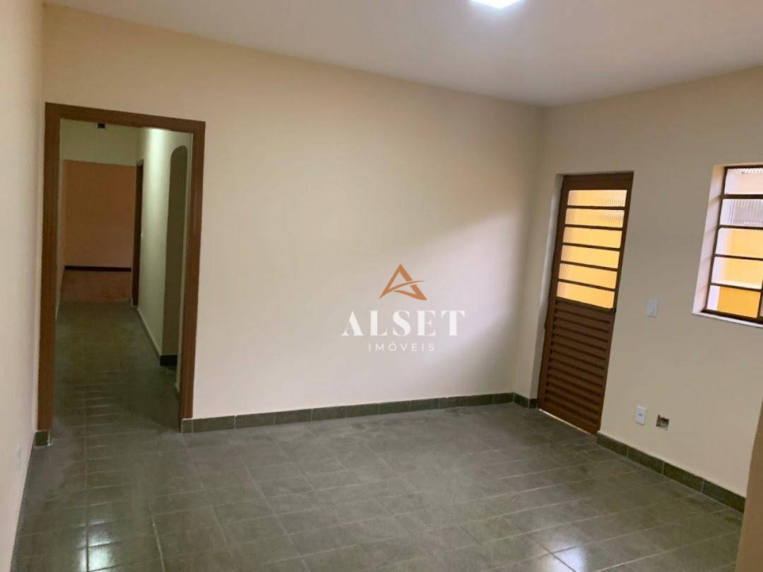 Sobrado à venda e aluguel com 3 quartos, 240m² - Foto 15