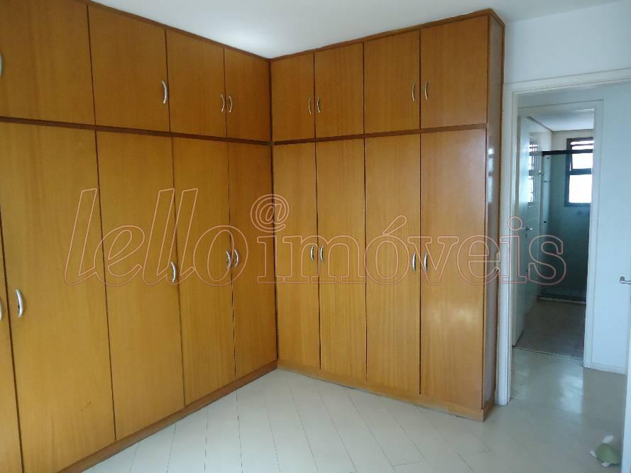 Apartamento para alugar com 4 quartos, 155m² - Foto 16