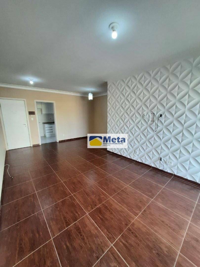 Apartamento à venda e aluguel com 3 quartos, 99m² - Foto 2