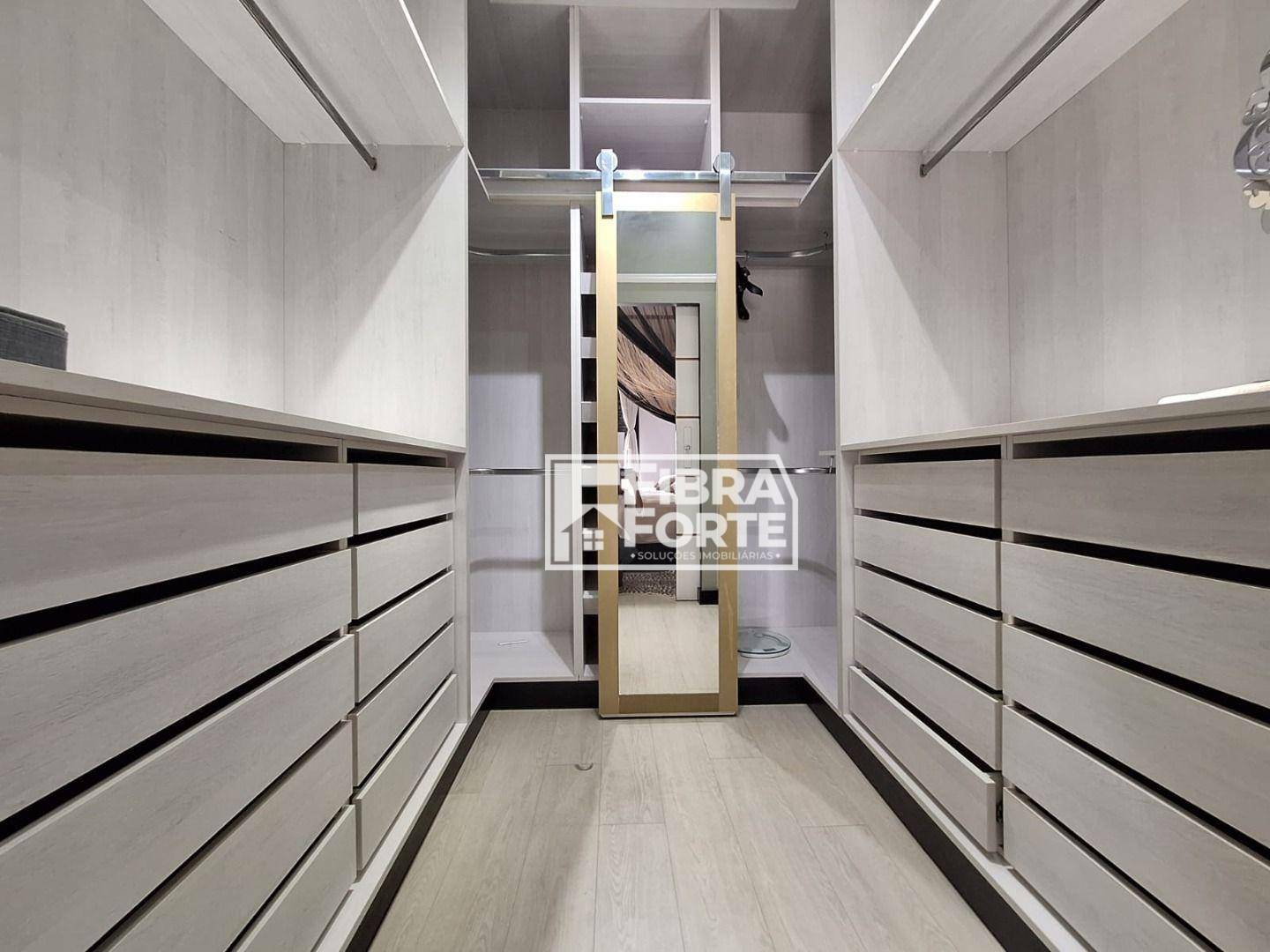 Casa de Condomínio à venda com 3 quartos, 250m² - Foto 25