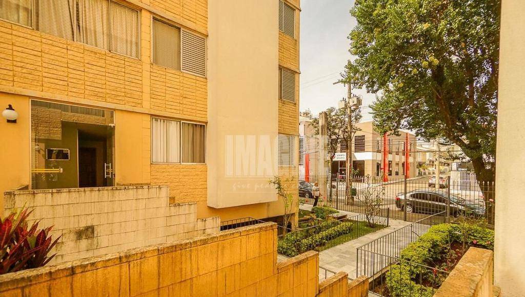 Apartamento à venda com 2 quartos, 60m² - Foto 24