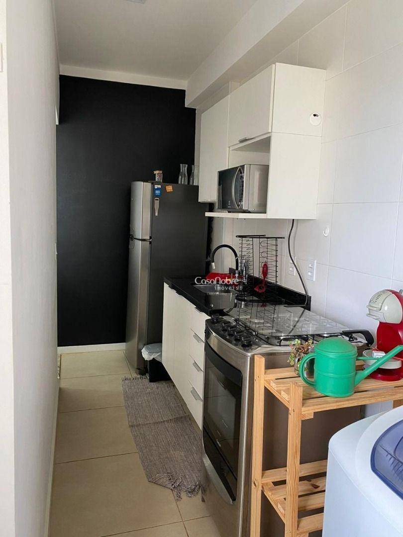 Apartamento à venda com 1 quarto, 46m² - Foto 14