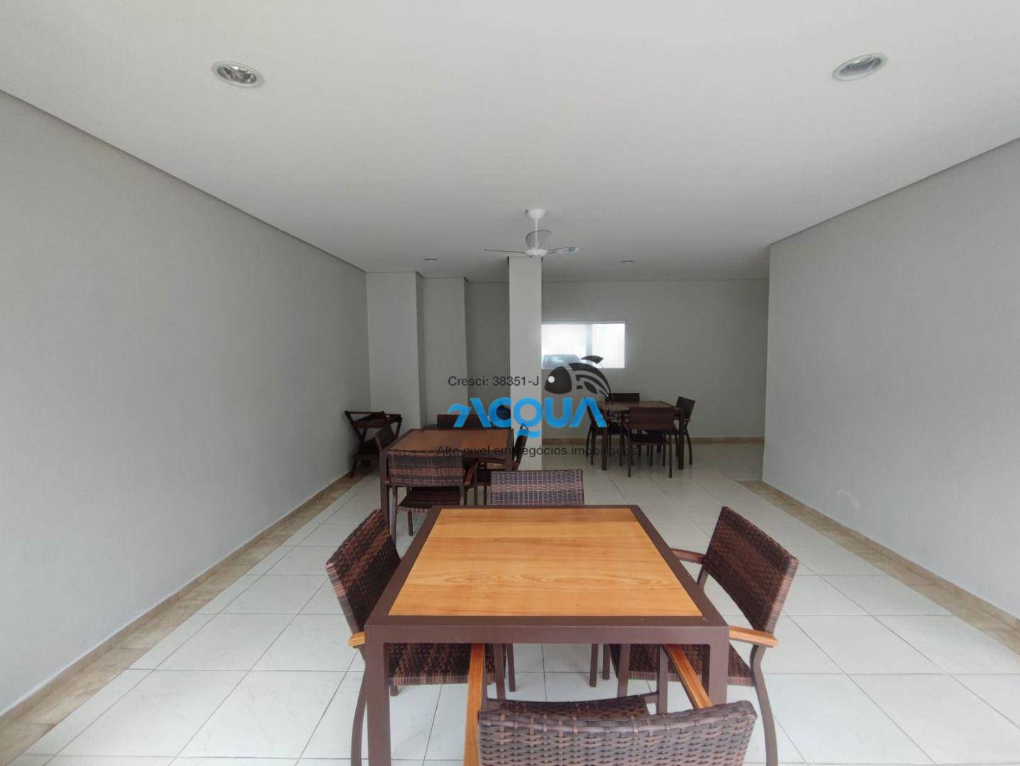 Apartamento à venda com 2 quartos, 70m² - Foto 12