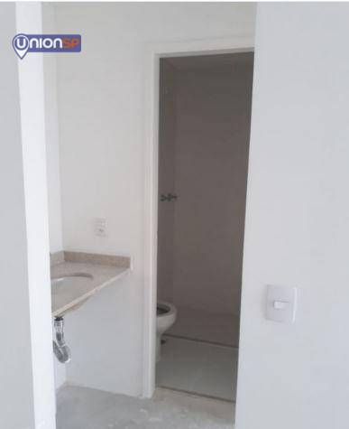 Apartamento à venda com 1 quarto, 42m² - Foto 7