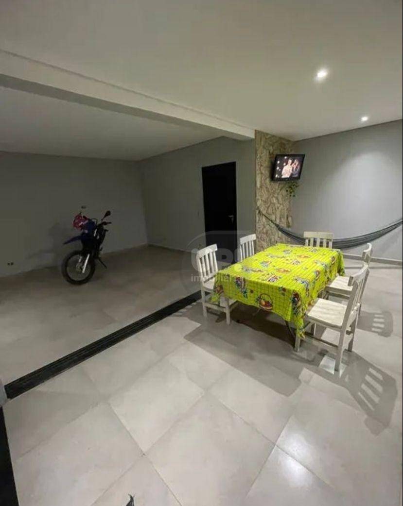 Casa à venda com 3 quartos, 160m² - Foto 4