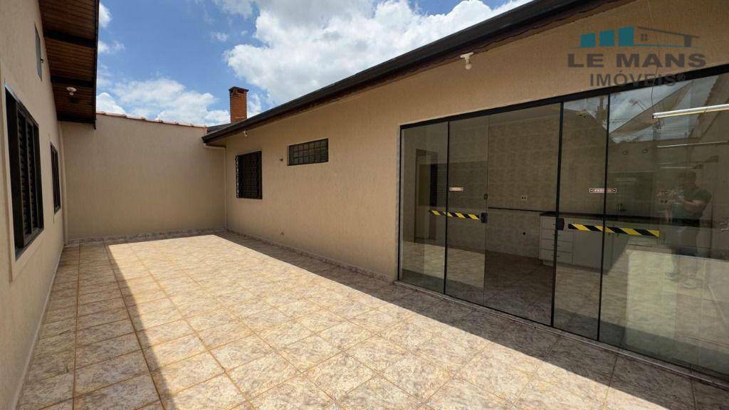 Casa à venda com 4 quartos, 135m² - Foto 28