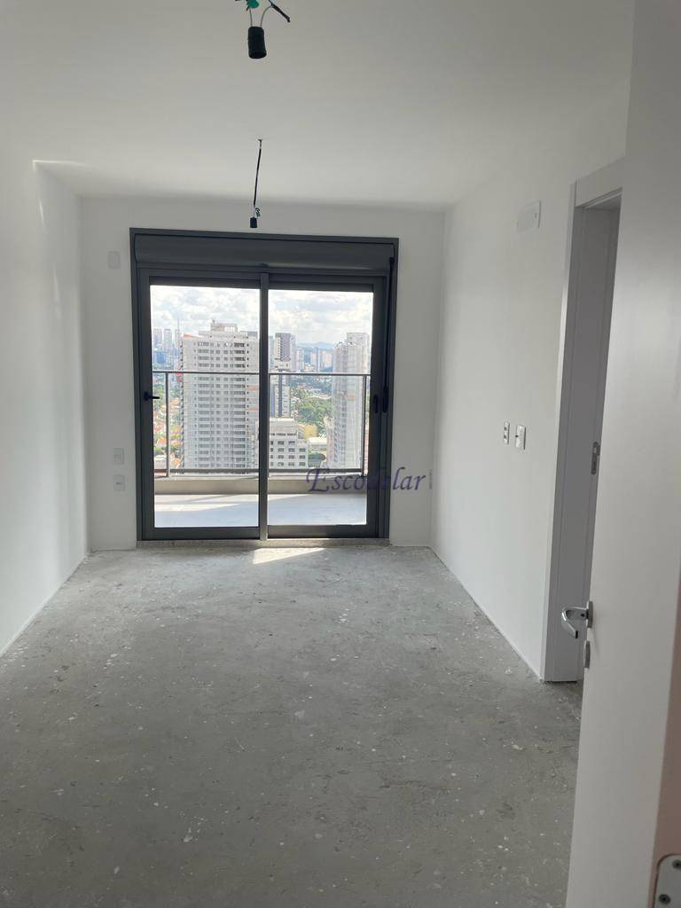 Apartamento à venda com 3 quartos, 93m² - Foto 8