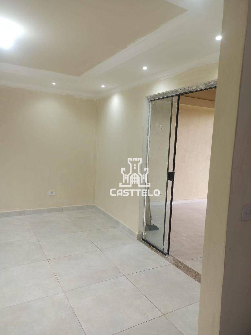 Casa à venda com 3 quartos, 120m² - Foto 3