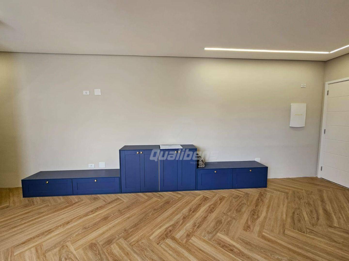 Apartamento à venda com 2 quartos, 74m² - Foto 4