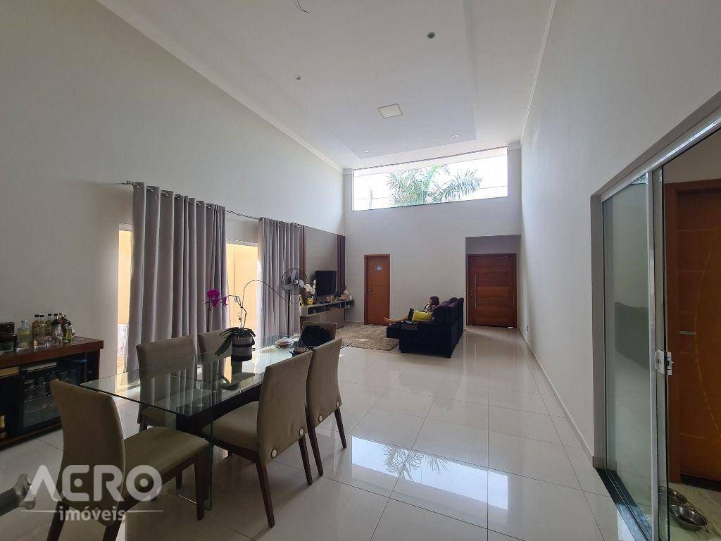 Casa de Condomínio à venda com 3 quartos, 220m² - Foto 15