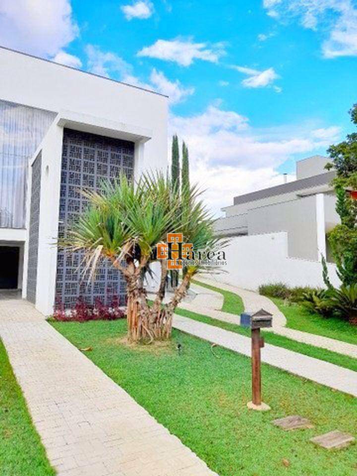 Sobrado à venda com 3 quartos, 433m² - Foto 1