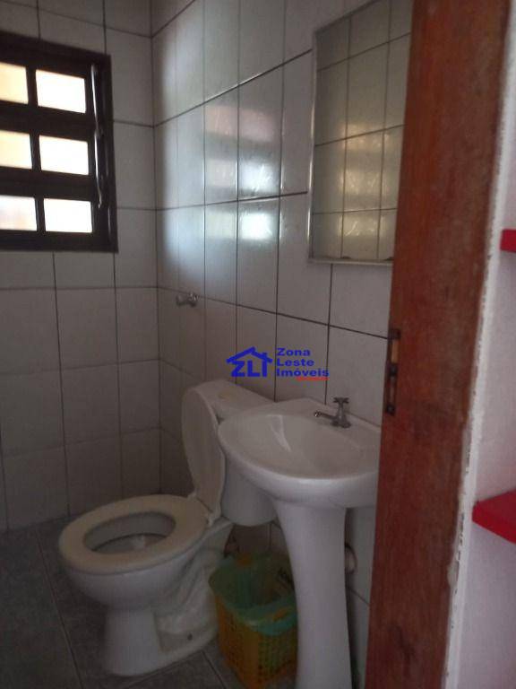 Casa à venda com 6 quartos, 250m² - Foto 18