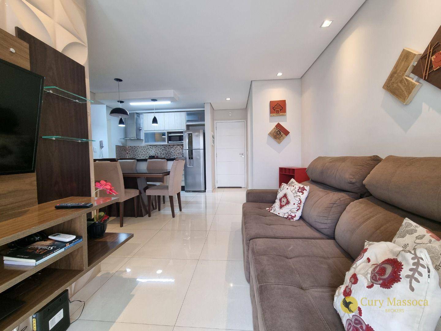 Apartamento para alugar com 3 quartos, 77m² - Foto 1