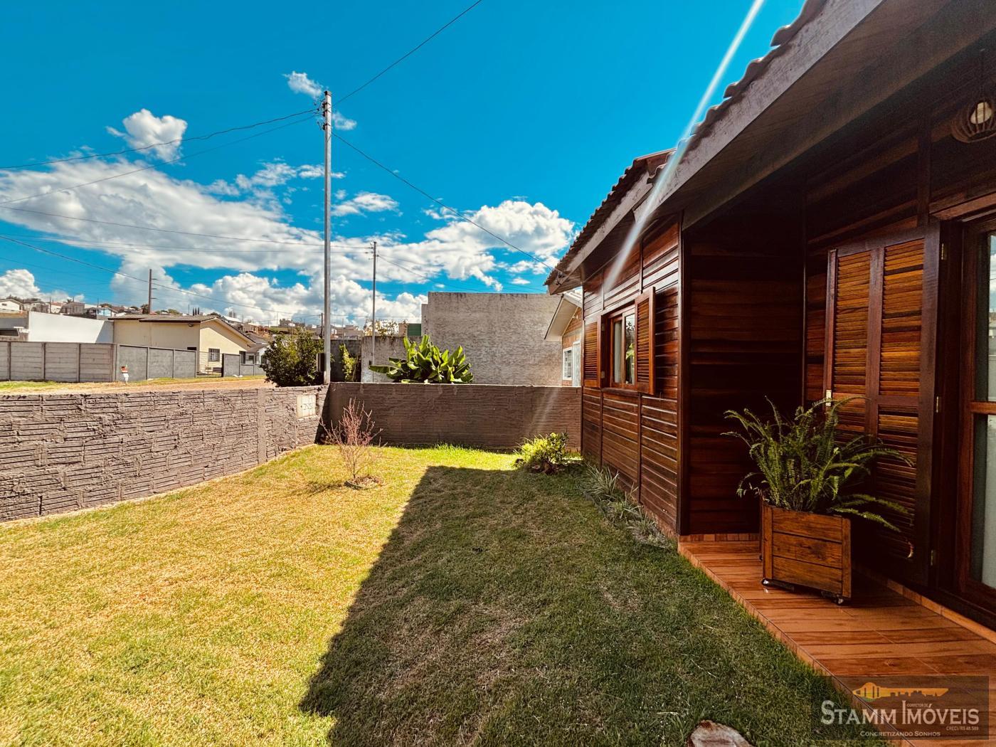 Casa à venda com 2 quartos, 180m² - Foto 4