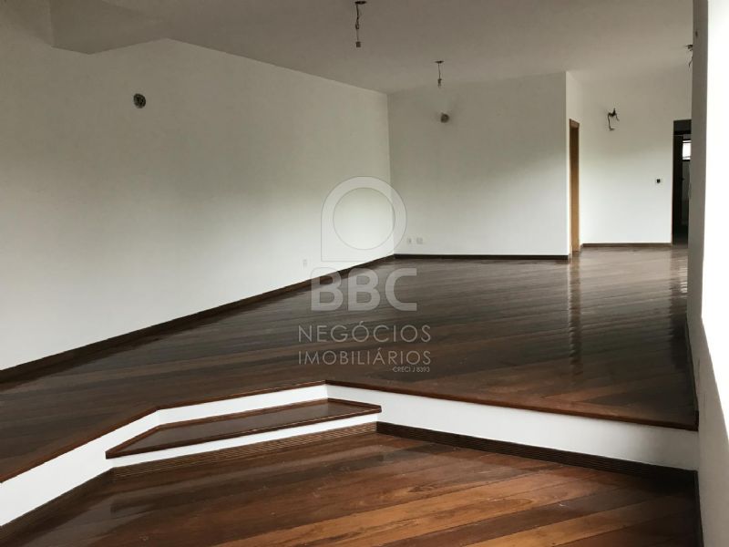 Apartamento à venda e aluguel com 3 quartos, 220m² - Foto 5