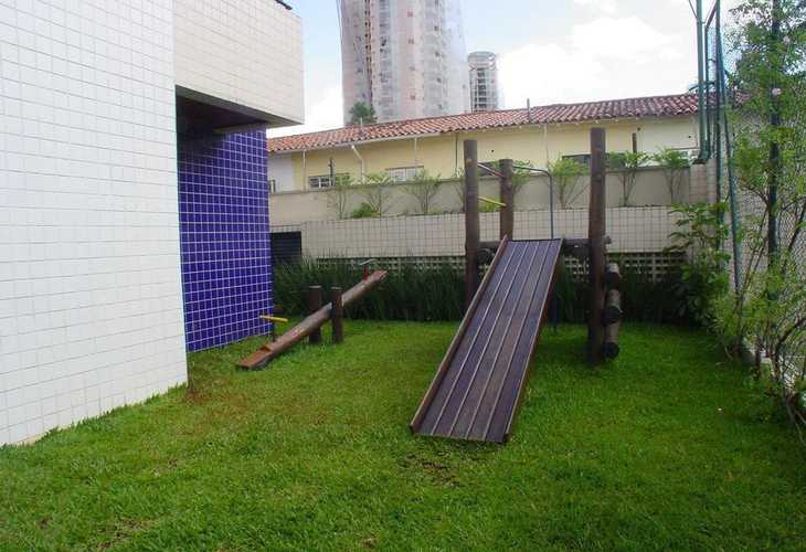 Apartamento à venda com 3 quartos, 136m² - Foto 4