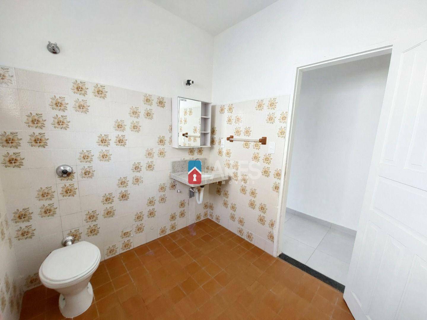 Casa à venda com 3 quartos, 95m² - Foto 7