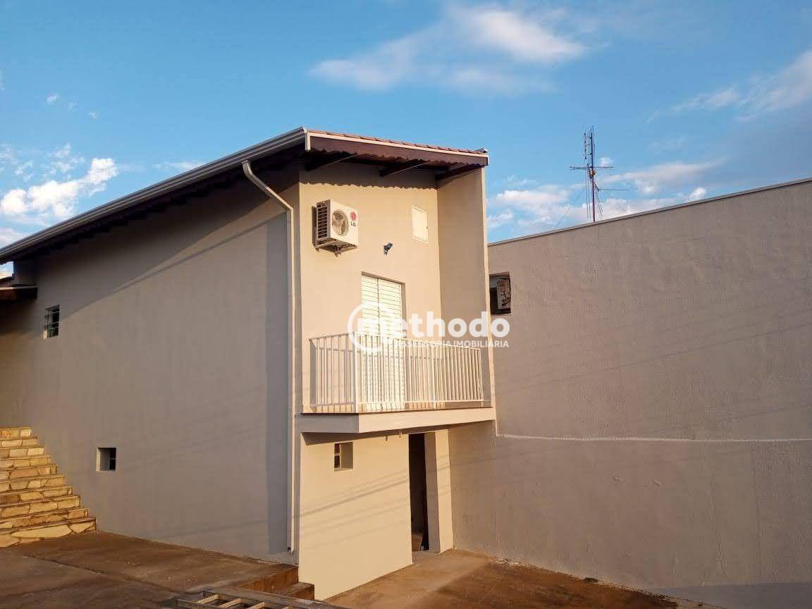 Casa à venda com 2 quartos, 150m² - Foto 2