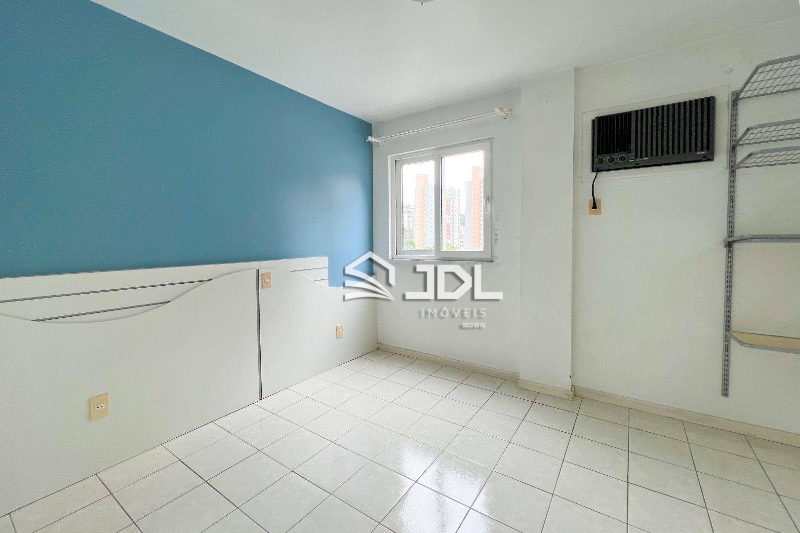 Apartamento à venda com 3 quartos, 110m² - Foto 20