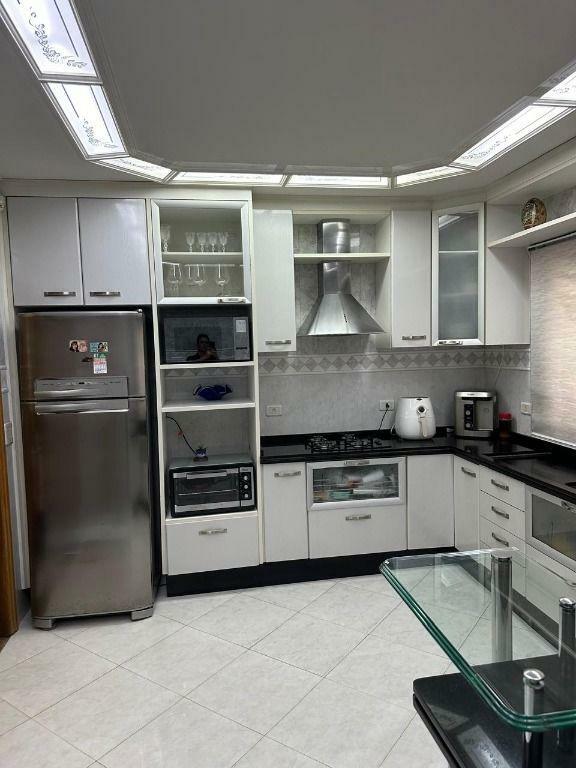 Sobrado à venda com 3 quartos, 190m² - Foto 6