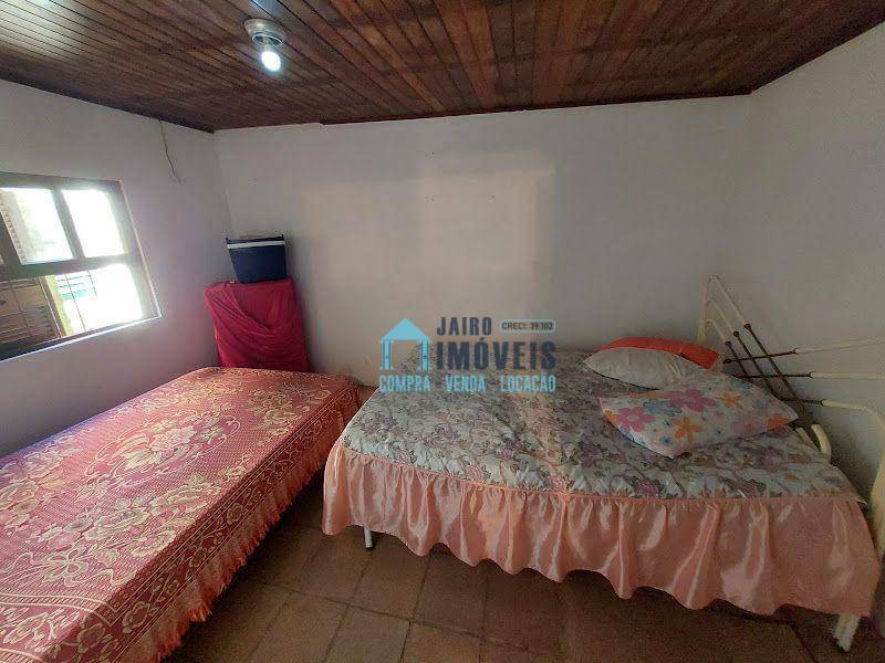 Casa à venda com 3 quartos, 300M2 - Foto 8