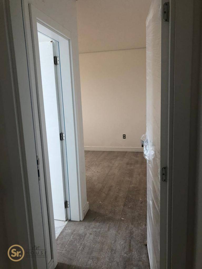 Apartamento à venda com 3 quartos, 112m² - Foto 3