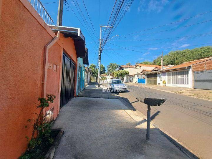 Casa para alugar com 3 quartos, 100m² - Foto 3