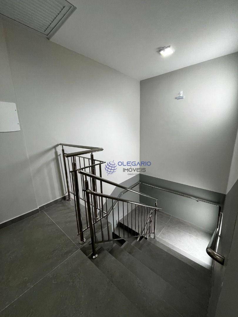 Apartamento à venda com 2 quartos, 83m² - Foto 30