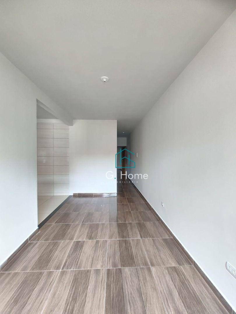 Casa à venda com 2 quartos, 69m² - Foto 3