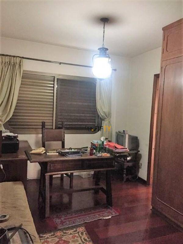 Apartamento à venda e aluguel com 4 quartos, 320m² - Foto 12