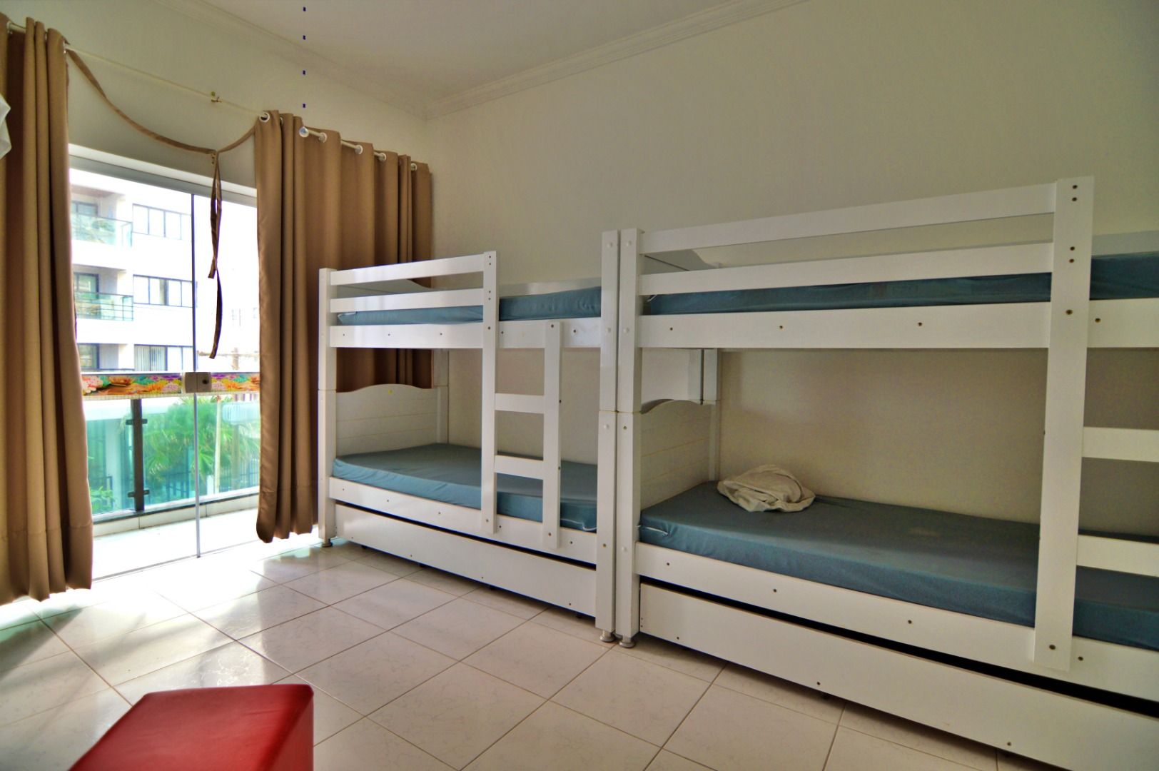 Apartamento à venda com 1 quarto, 60m² - Foto 10