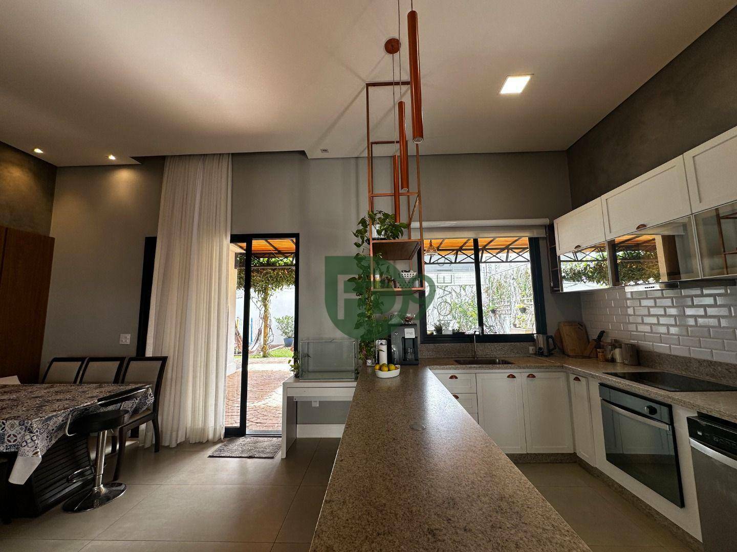 Casa à venda com 3 quartos, 148m² - Foto 8