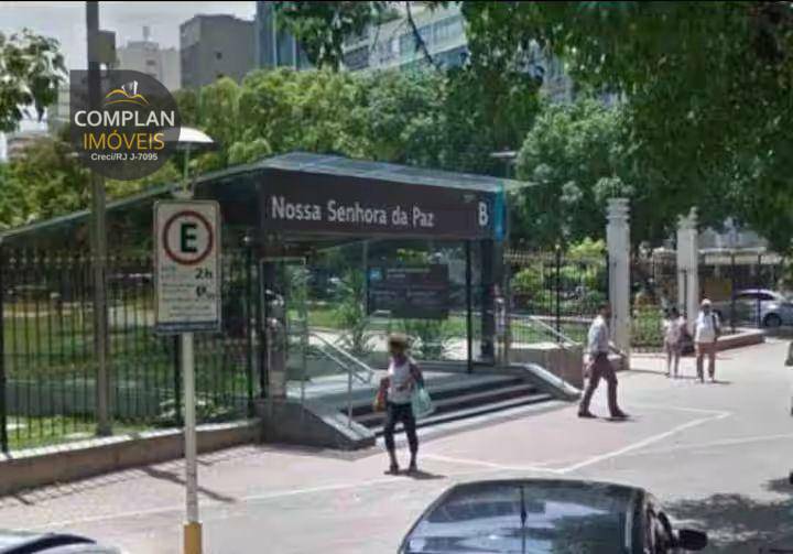 Apartamento à venda com 3 quartos, 130m² - Foto 4