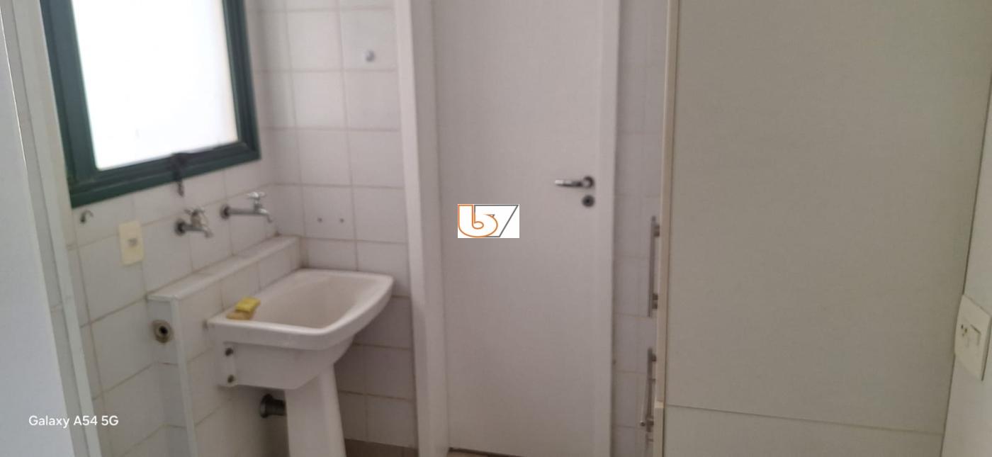 Apartamento para alugar com 3 quartos, 90m² - Foto 10