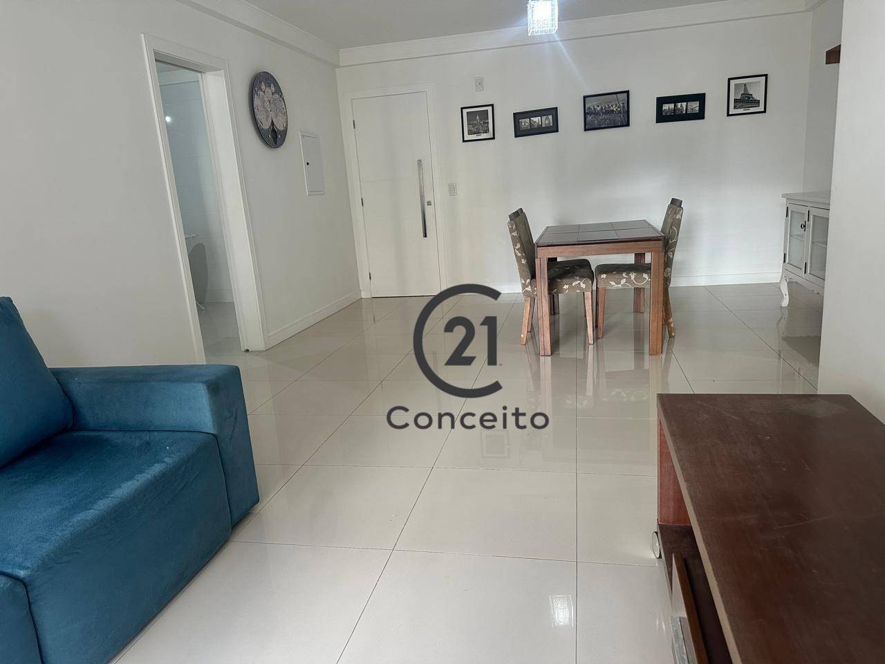 Apartamento para alugar com 2 quartos, 110m² - Foto 2