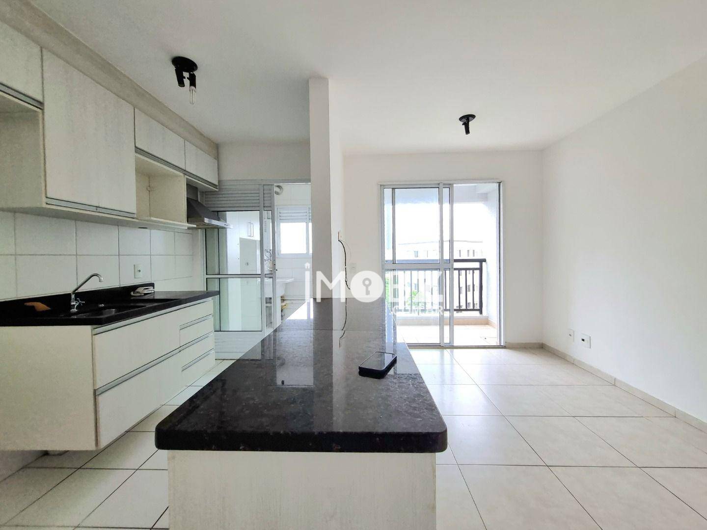 Apartamento à venda com 2 quartos, 57m² - Foto 1