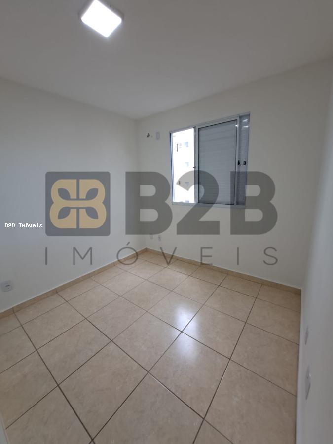 Apartamento à venda com 2 quartos, 42m² - Foto 6