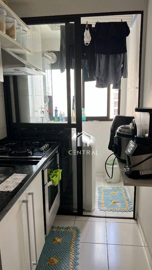 Apartamento à venda com 2 quartos, 55m² - Foto 29