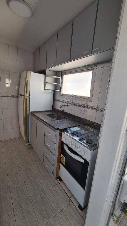 Apartamento à venda com 2 quartos, 60m² - Foto 12