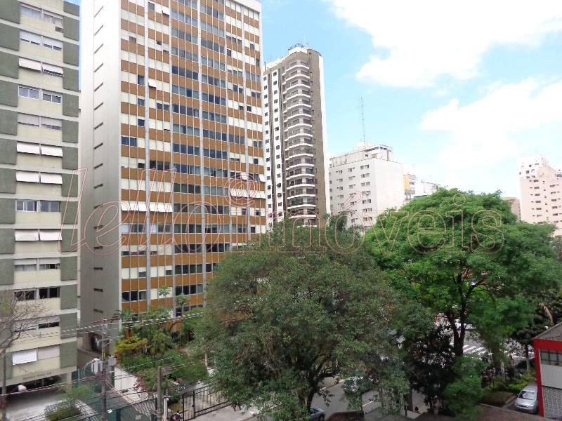 Apartamento para alugar com 3 quartos, 187m² - Foto 6